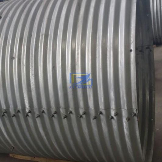 Hot galvanized corrugated steel pipe bolted by semi round parts